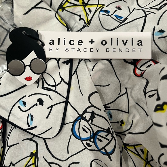 NWT Alice + Olivia Willa Placket Top With Piping Bisous Stacey White XS - Picture 8 of 9